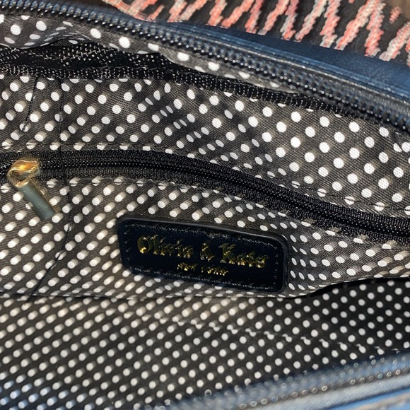 Olivia & Kate Women's Vegan Leather Black Everyday Crossbody/ shoulder bag new - Picture 5 of 8